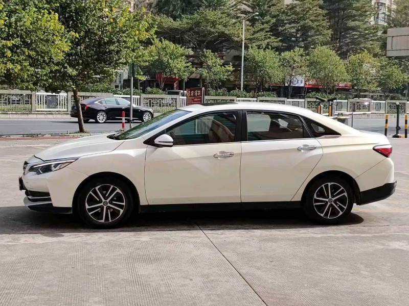 汕頭18年啟辰D603