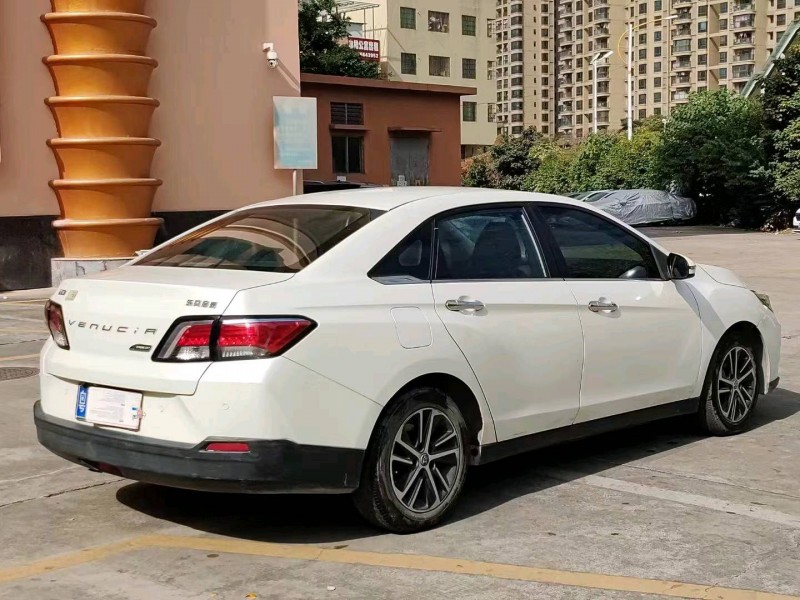 珠海18年啟辰D605