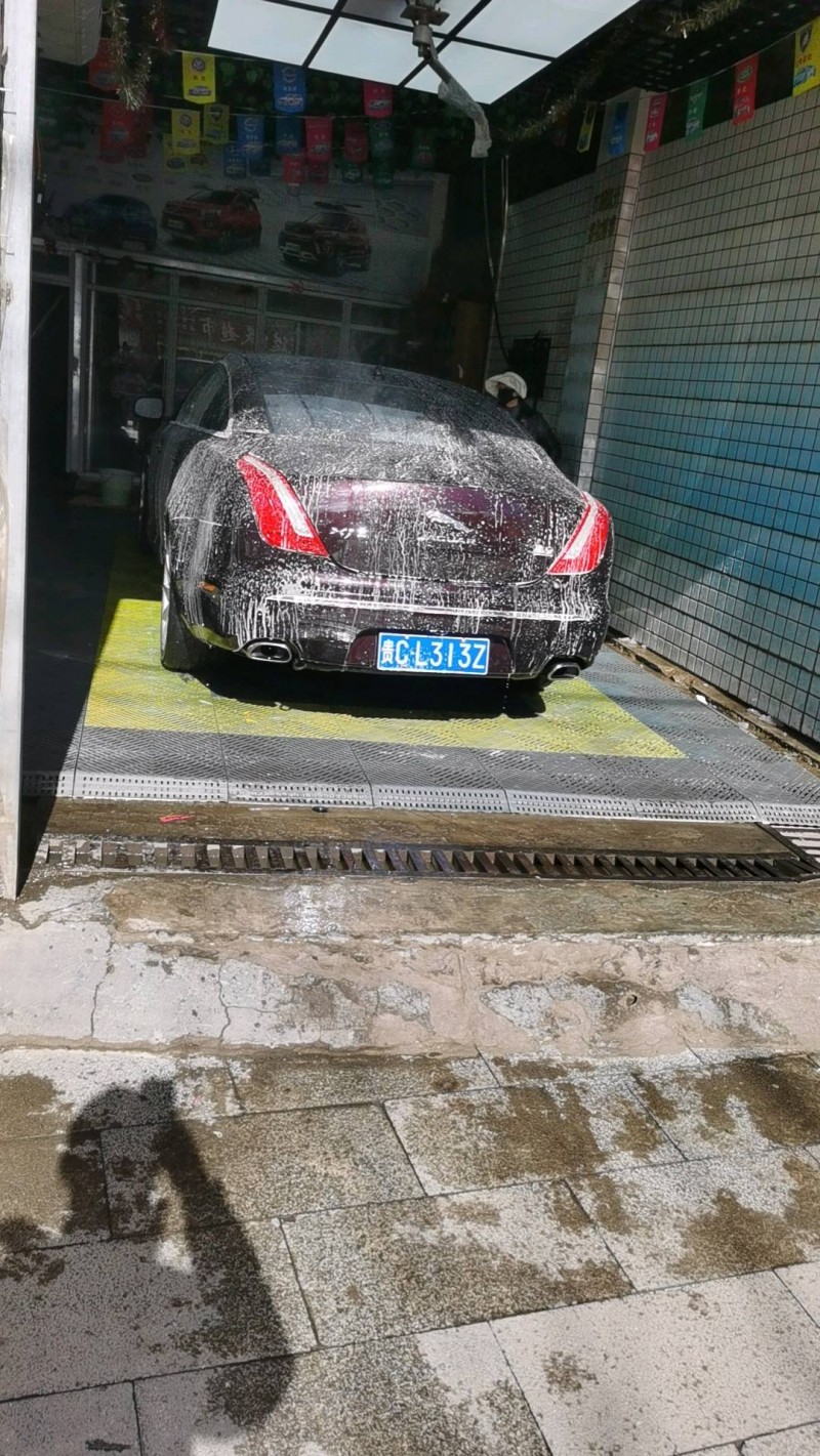 遵義15年捷豹XJL4
