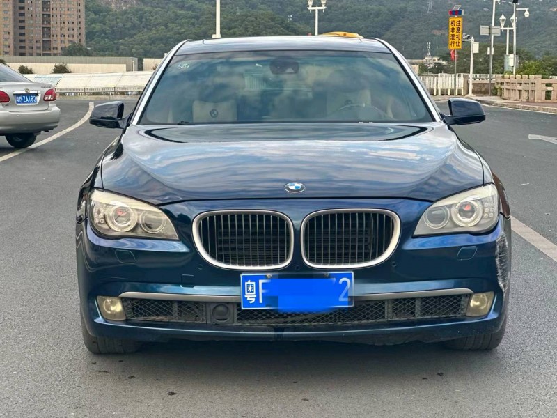 广州12年宝马7系1