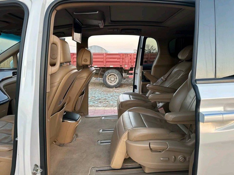 徐州18年别克GL84