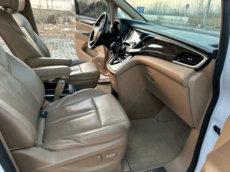 徐州18年别克GL86