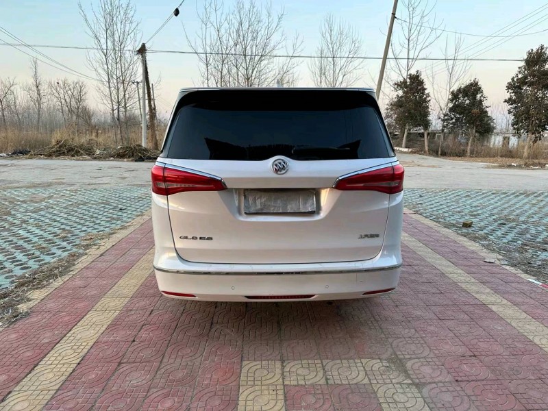 徐州18年别克GL89