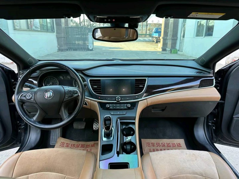 徐州17年别克君越6