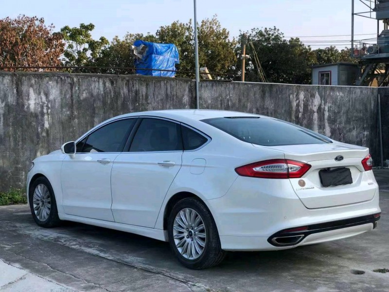 珠海15年福特蒙迪欧8