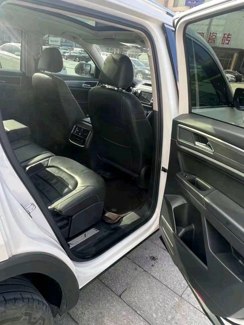 邯郸18年大众途昂7