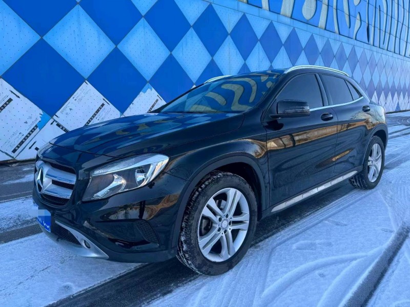 潍坊17年奔驰CLA2