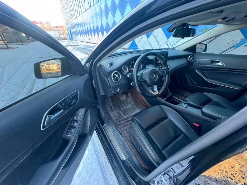 潍坊17年奔驰CLA4