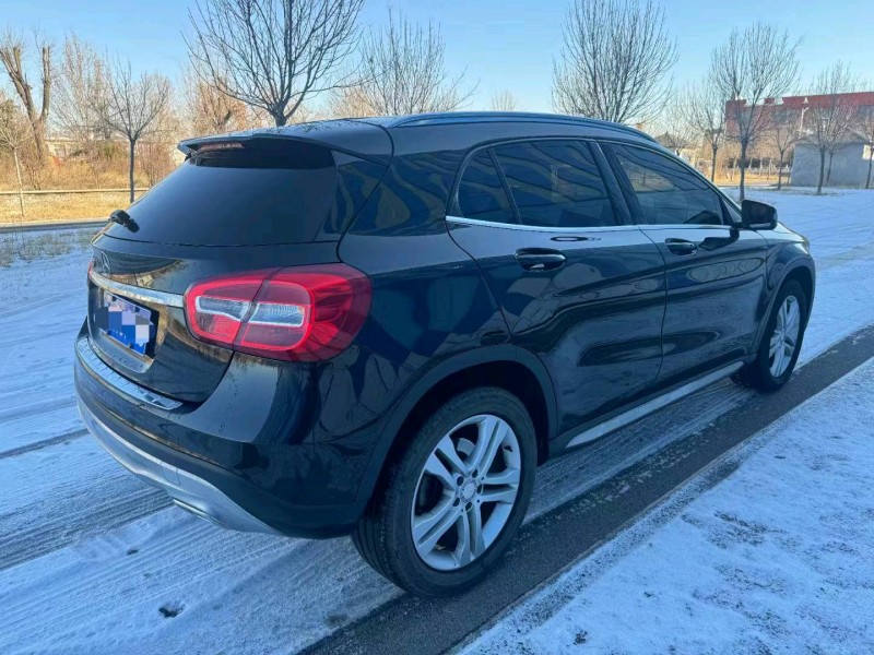 潍坊17年奔驰CLA6