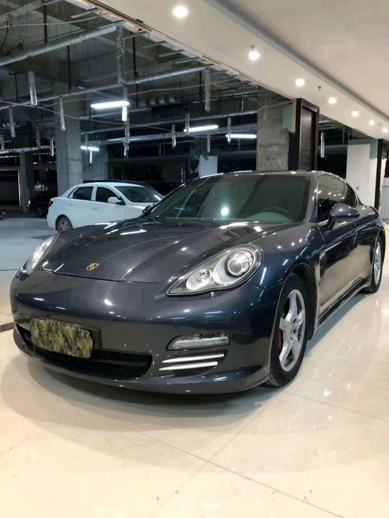 枣庄13年保时捷帕拉梅拉7