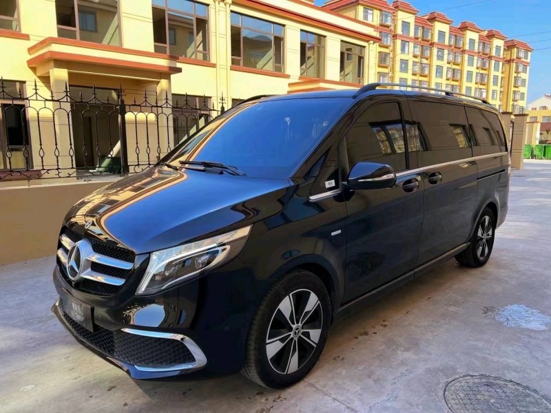 东营23年奔驰V6