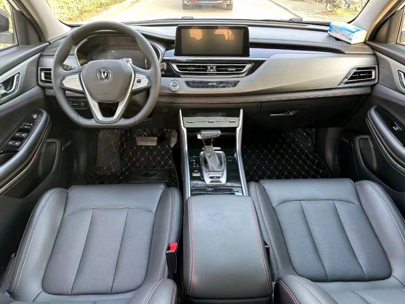 宜昌21年長安汽車CS756