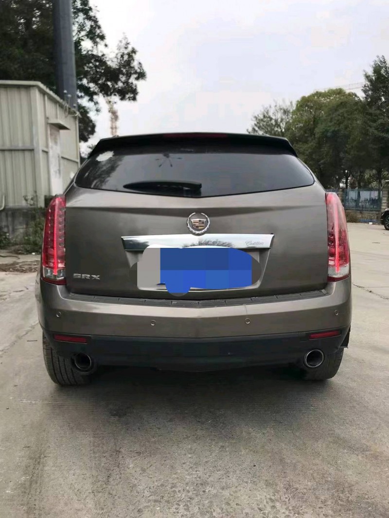 珠海12年凯迪拉克SRX2
