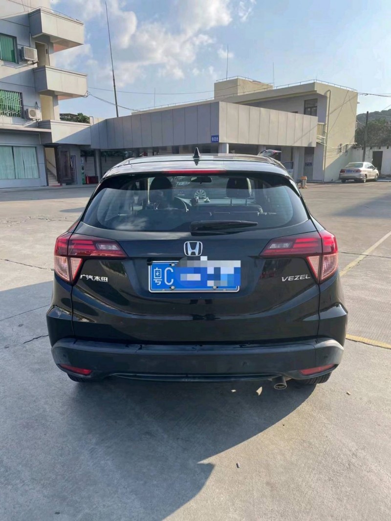 深圳17年本田缤智9