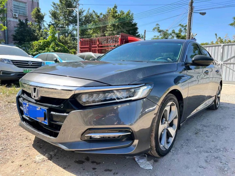 珠海20年本田雅阁2