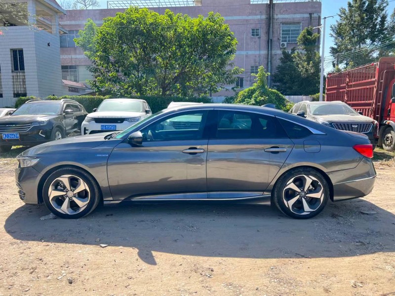 珠海20年本田雅阁5