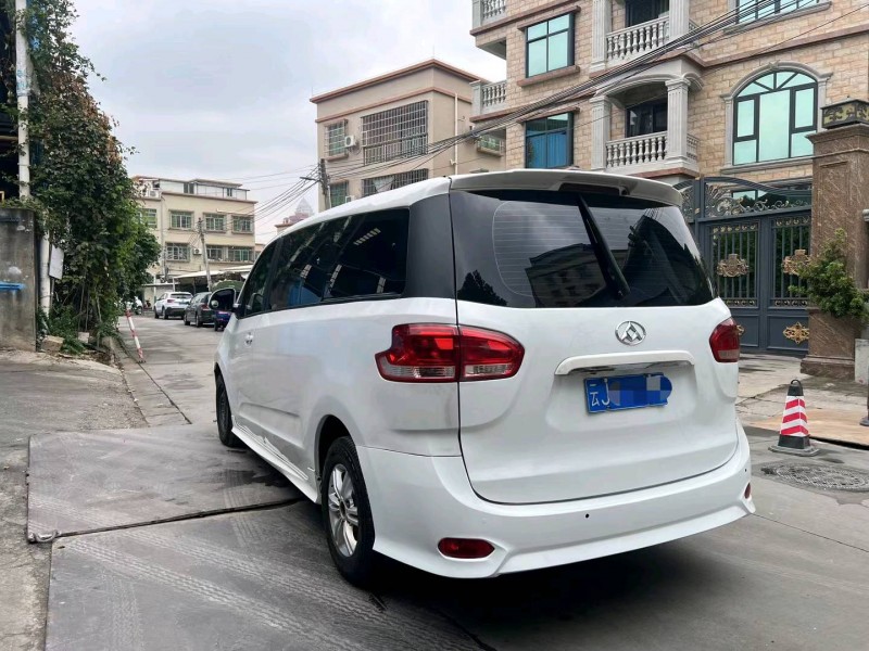 深圳18年大通G102