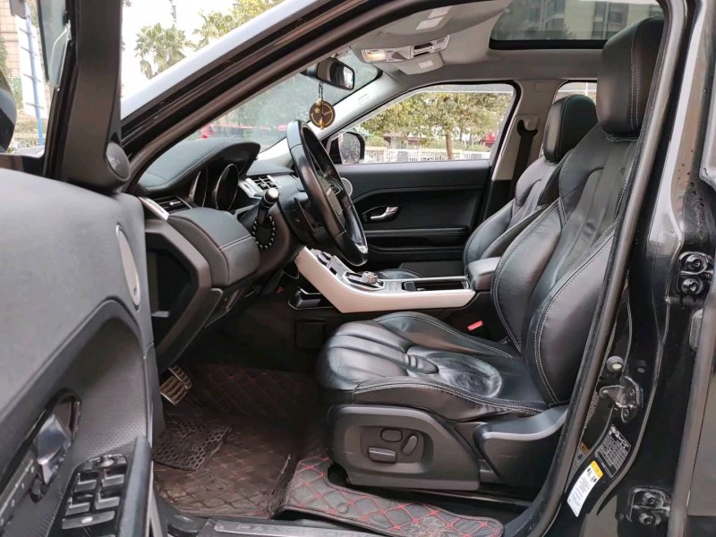 珠海13年路虎极光8