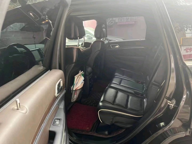 衡陽16年Jeep大切諾基3