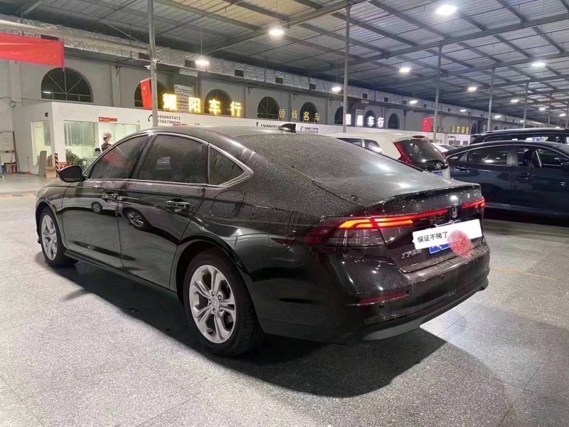 汕头23年本田雅阁2