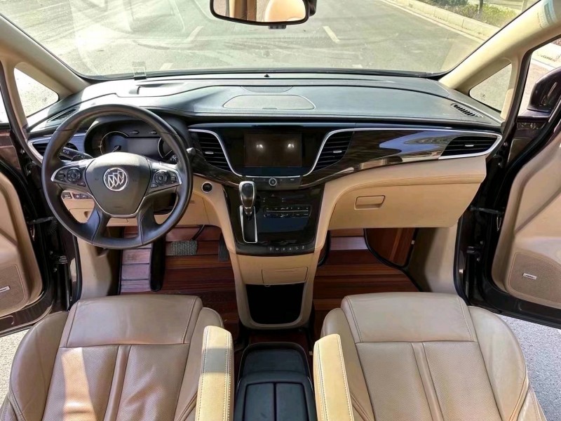 枣庄19年别克GL86