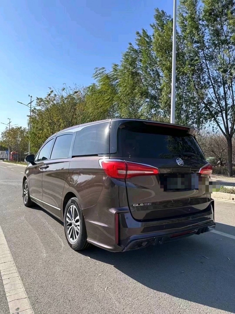 枣庄19年别克GL89