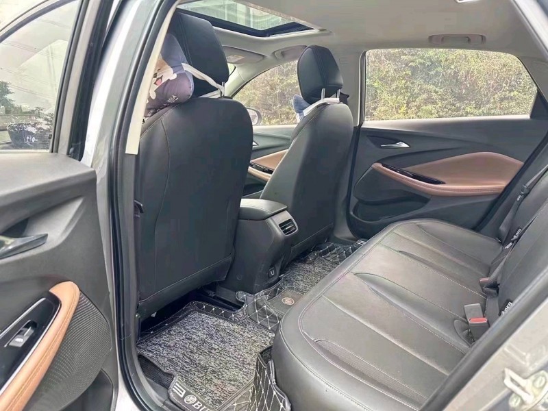 汕头21年别克威朗3