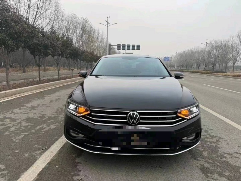 枣庄22年大众迈腾1