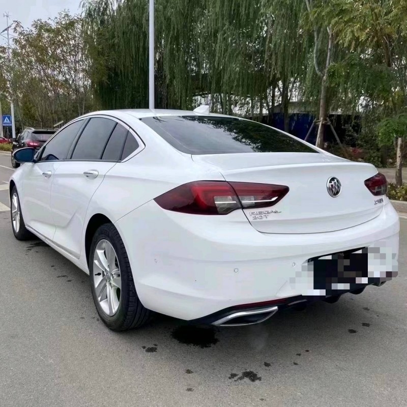 枣庄18年别克君威8