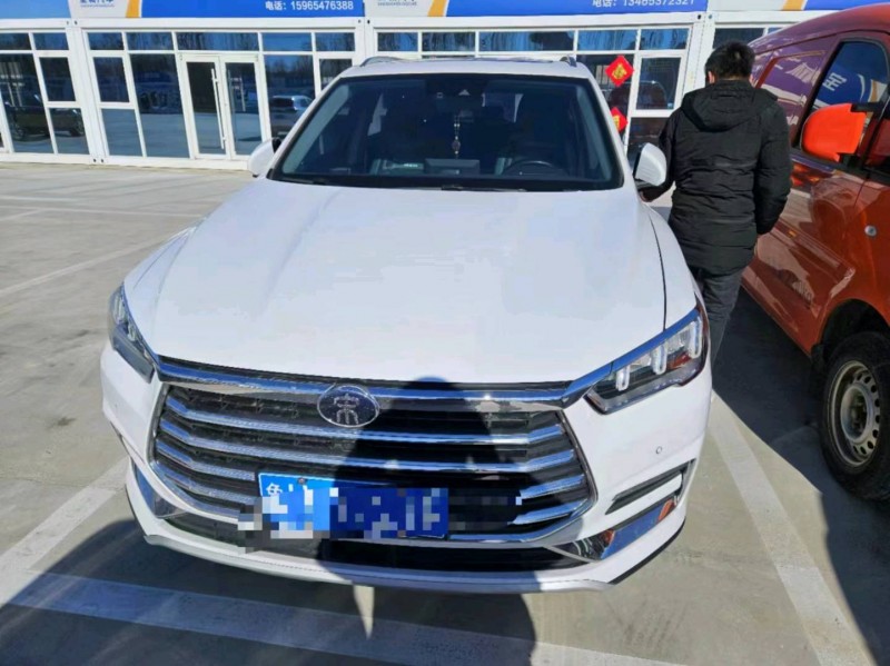 济南21年比亚迪宋1