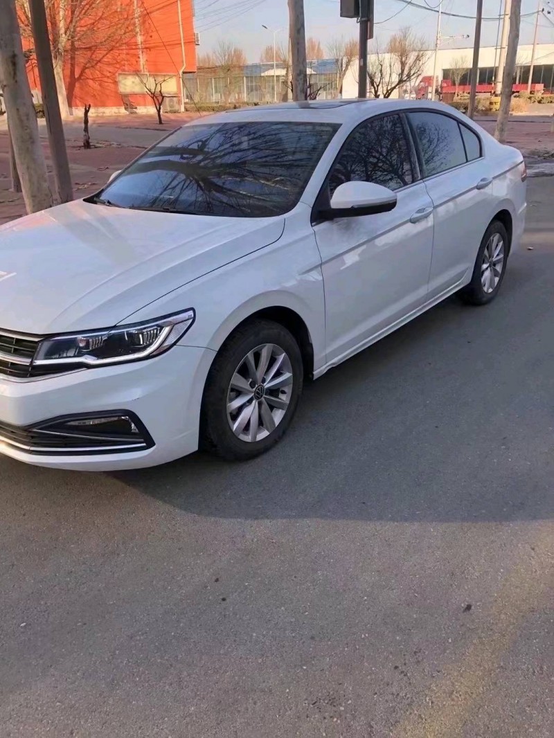 济南22年大众宝来4