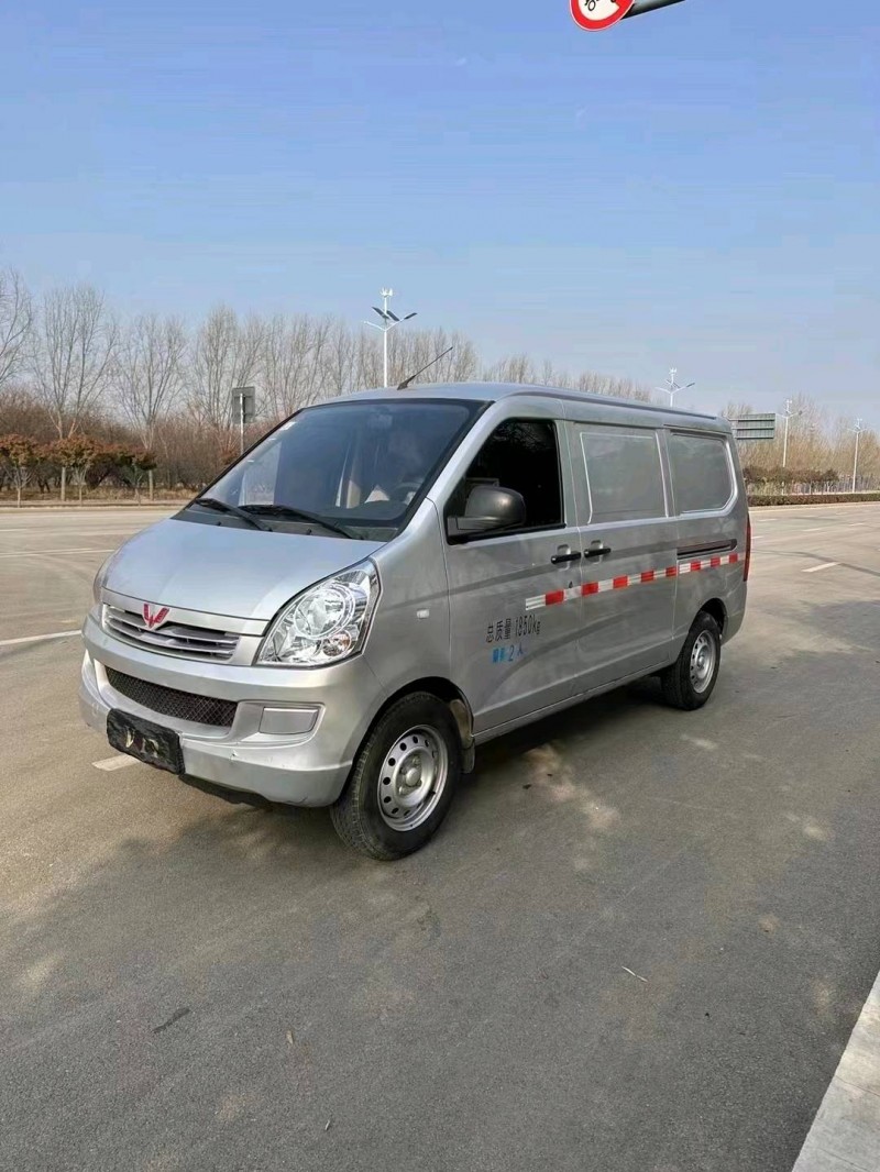 棗莊22年五菱汽車榮光3