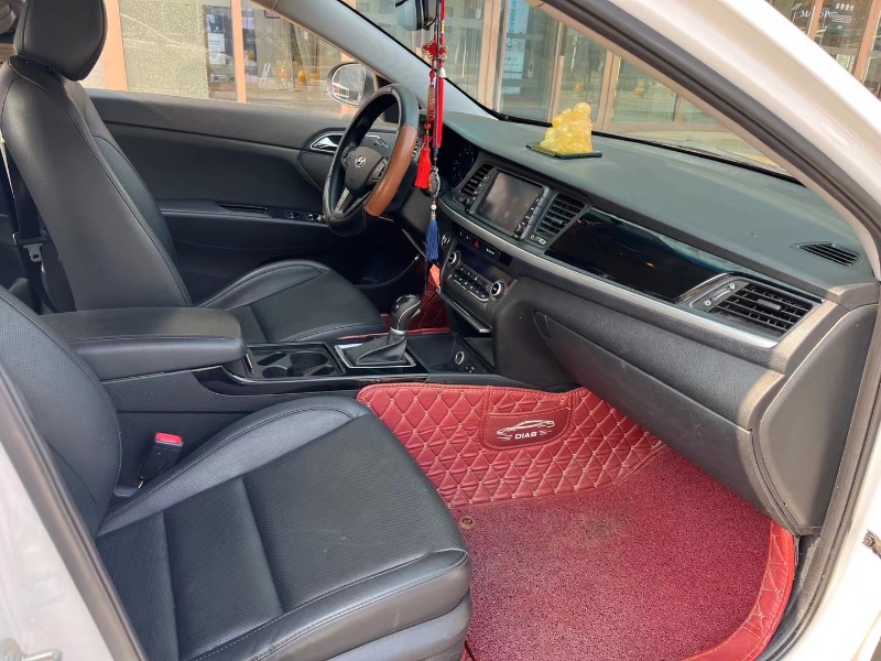 武汉18年现代名图7