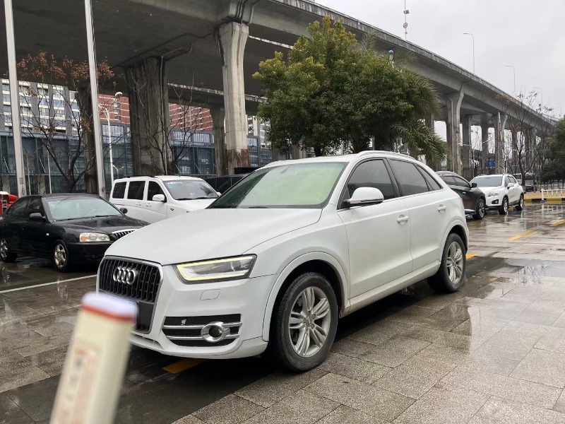 武汉15年奥迪Q33