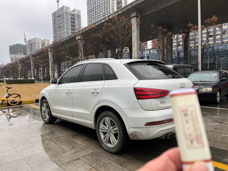 武汉15年奥迪Q34