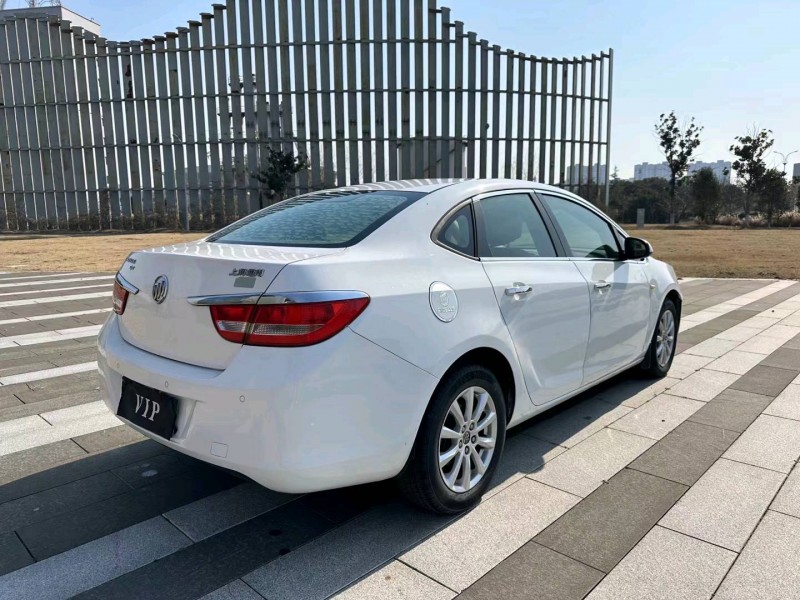 盐城14年别克英朗GT7