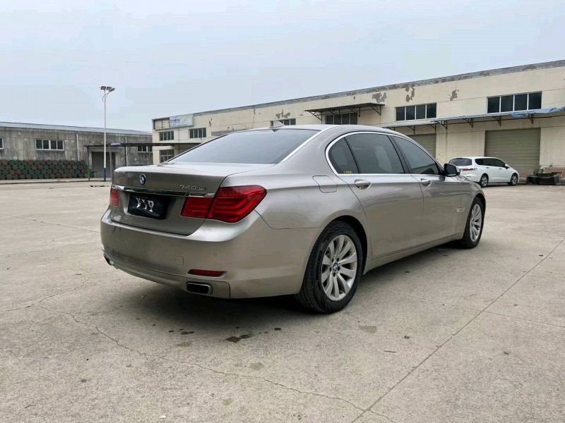 徐州12年宝马7系8