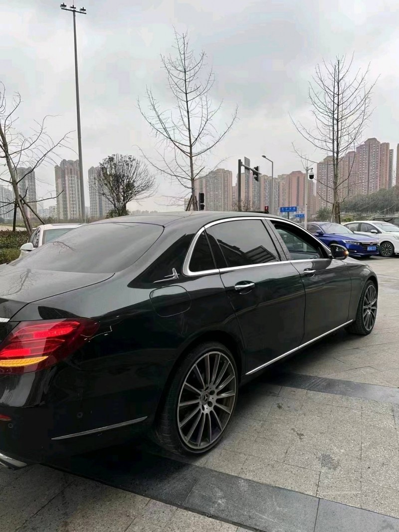 重庆19年奔驰E5