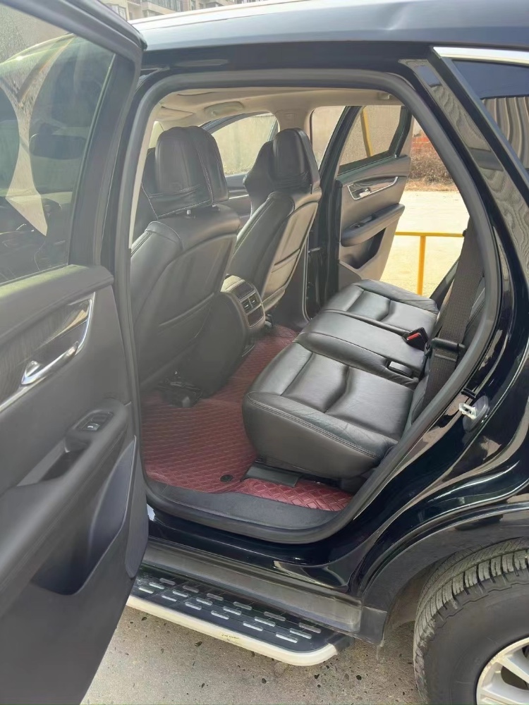 武汉17年凯迪拉克XT59