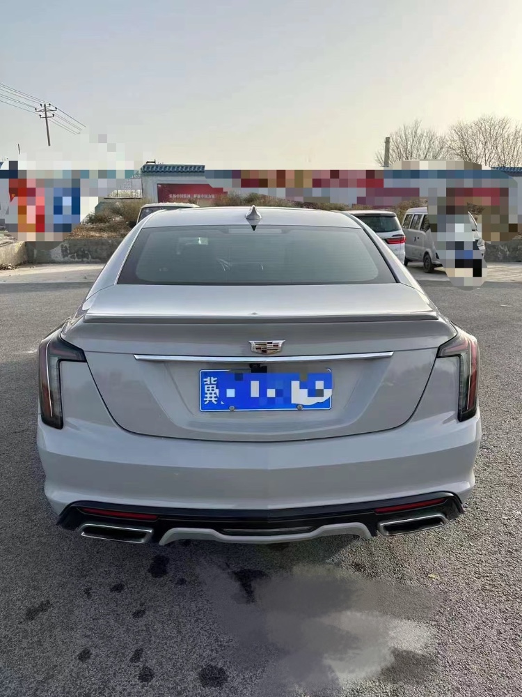 廊坊20年凯迪拉克CT53