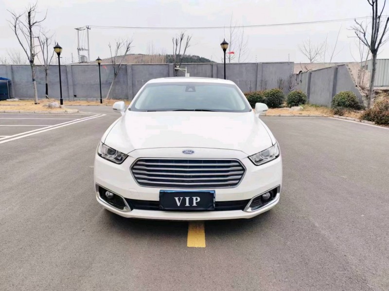 徐州16年福特金牛座1