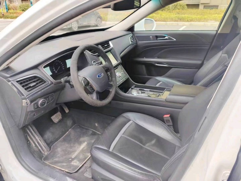 徐州16年福特金牛座5