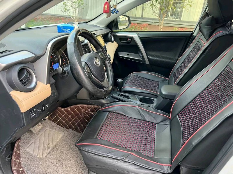 徐州18年丰田RAV4荣放6
