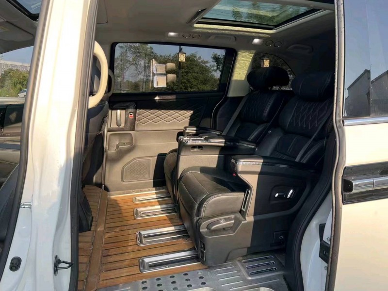 汕头21年本田艾力绅7