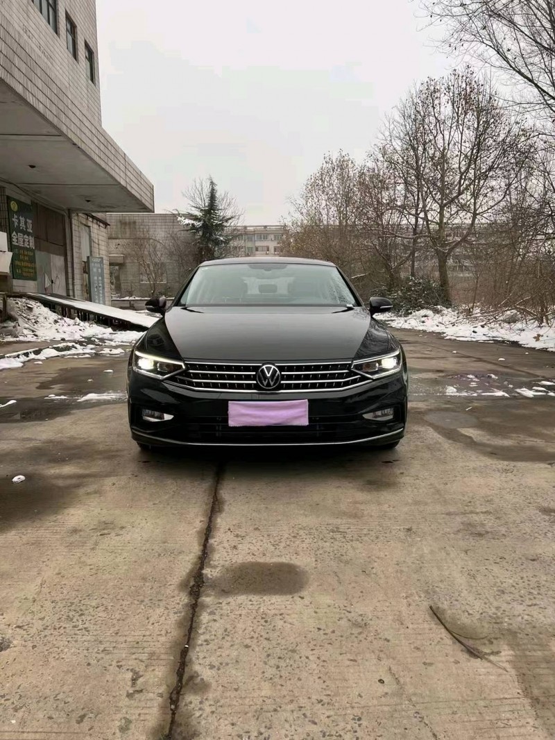 邯郸23年大众迈腾1