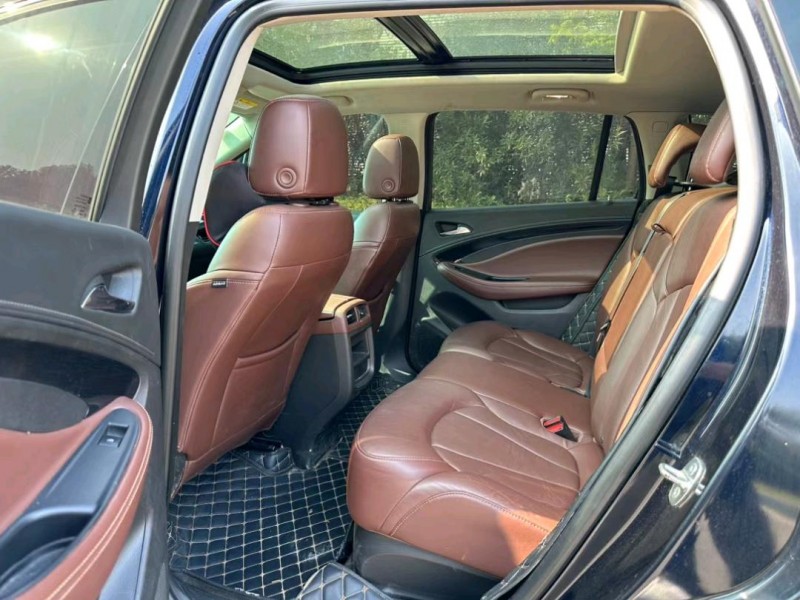 盐城21年别克昂科威4