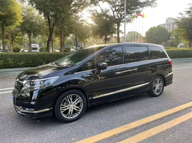 珠海20年本田艾力绅3