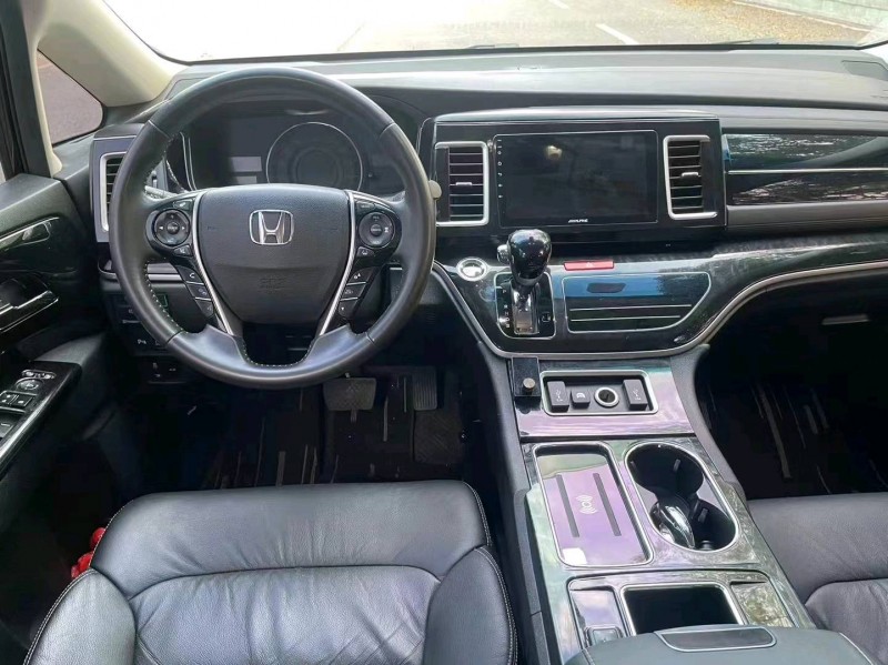 珠海20年本田艾力绅4