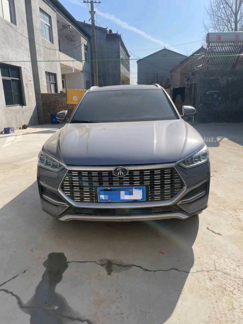 东营21年比亚迪宋1