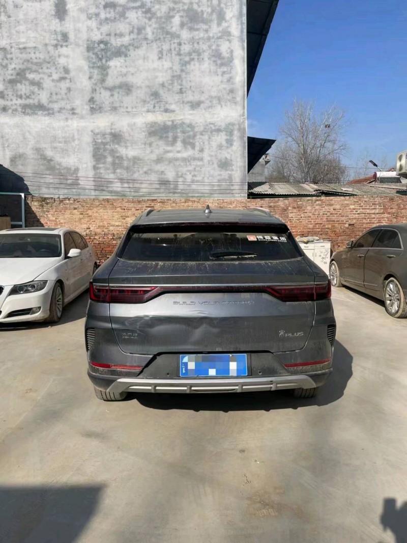 东营21年比亚迪宋4